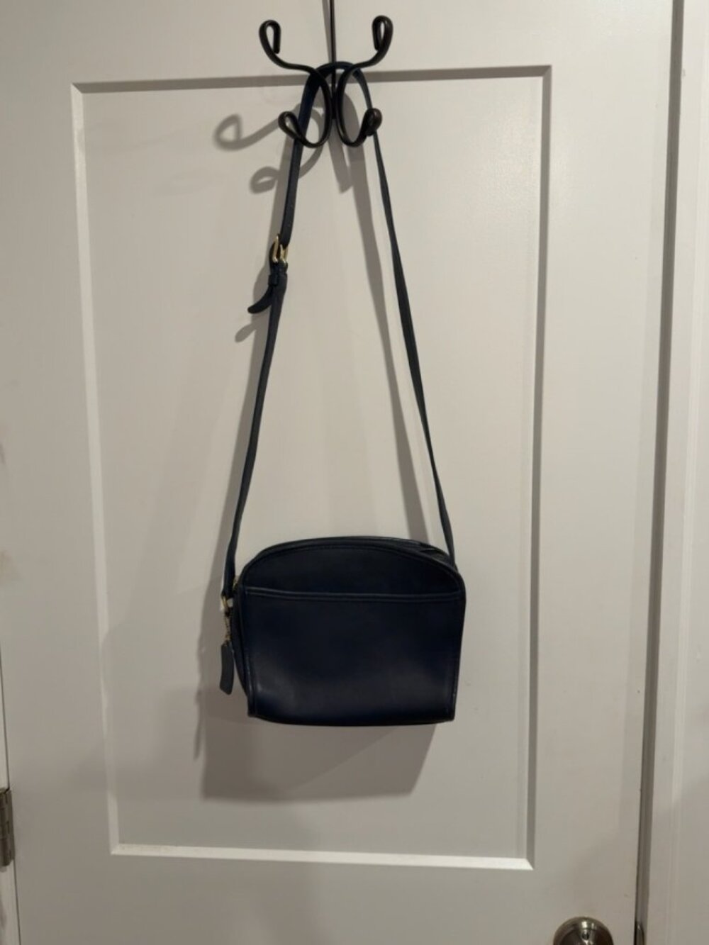 Vintage Coach Metropolis Zip Crossbody Bag 9087 | Navy Blue Glove-Tanned Leather